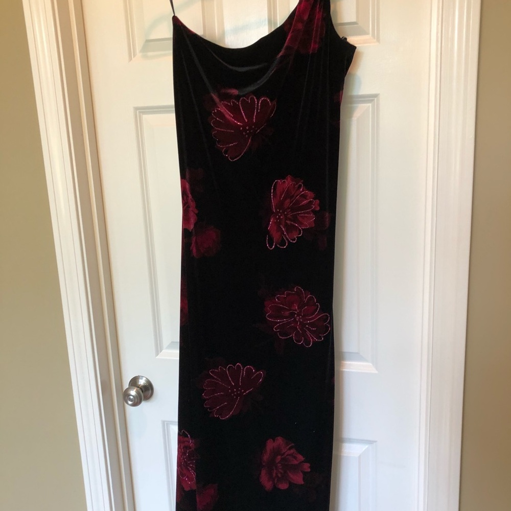 Long Red and black stretch dress